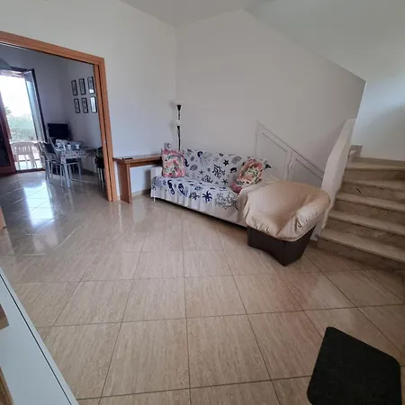 Casa A-mare * Кастеллуццо